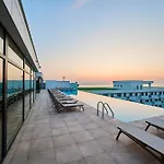 Apartment Chill Side In Infinity Pool & *
