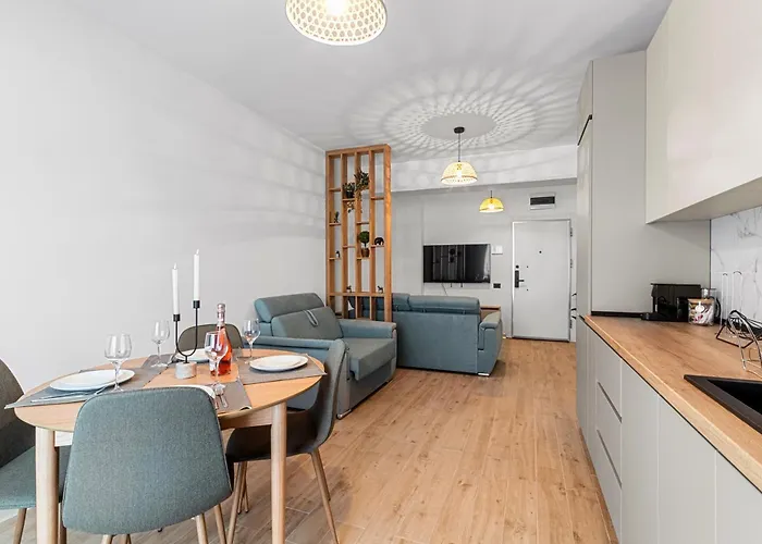 Chill Side - Infinity Pool & Apartmán *