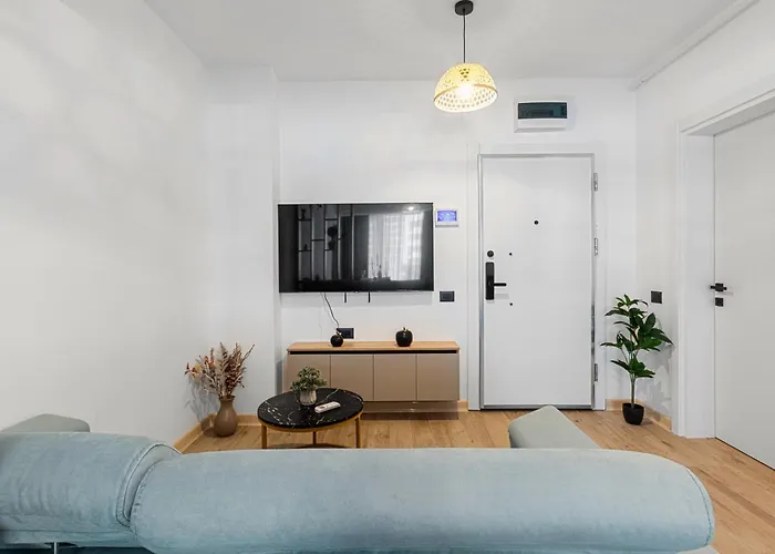 Chill Side - Infinity Pool & * Năvodari